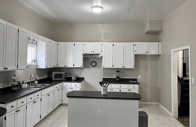 Beautiful Renovated Home in Moss Point