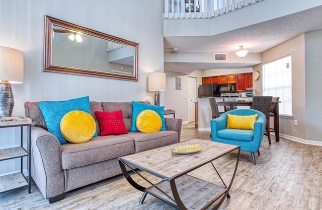 Beautiful Studio apartment (421194) by Houzlet