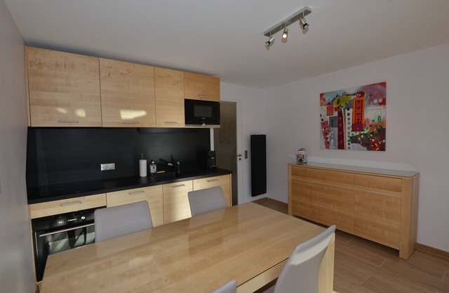 Beautiful studio 36 m2 for 4 people - refurbished - resort center
