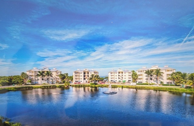 BEAUTIFUL SUNSET VIEWS, Near IMG ACADEMY/BEACHES