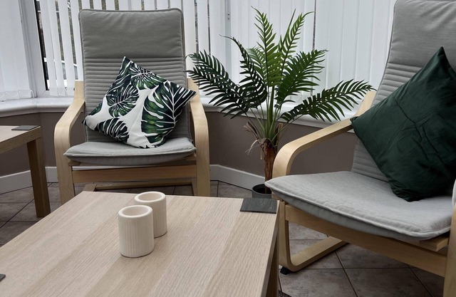 Beautiful three bedroom seaside retreat