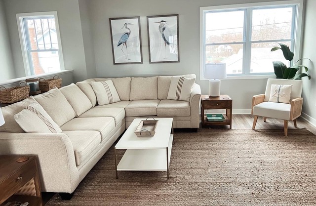 Beautiful townhome in charming Colonial Beach