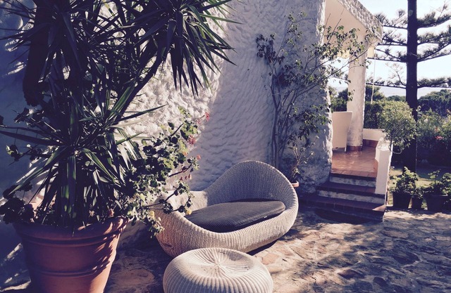 Beautiful villa a few meters from the beach