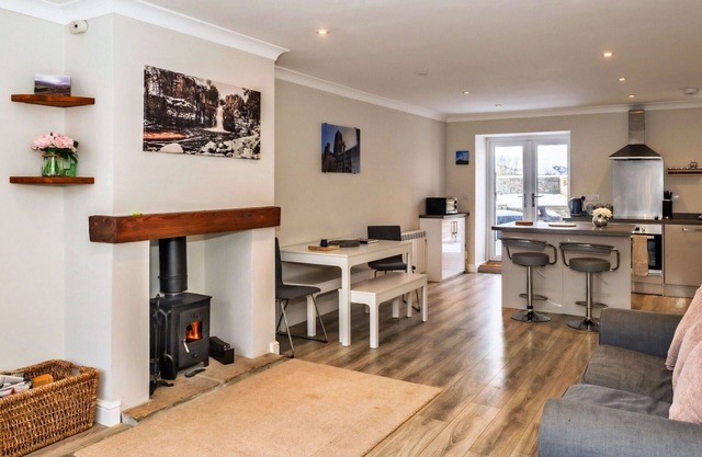 Beautiful villa for 6 guests with WIFI and pets allowed