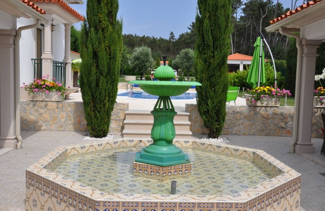 BEAUTIFUL VILLA POOL GARDEN 20 km BEACH HOLIDAY FAMILY - FRIENDS (Figueira da Foz)