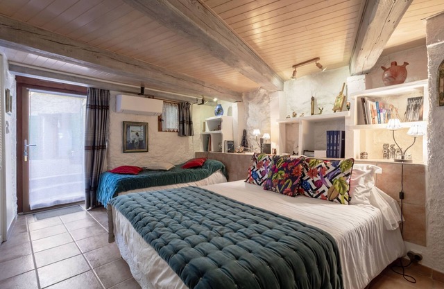 Bed and breakfast 'Tourelle Chambre Double Vue Jardin'