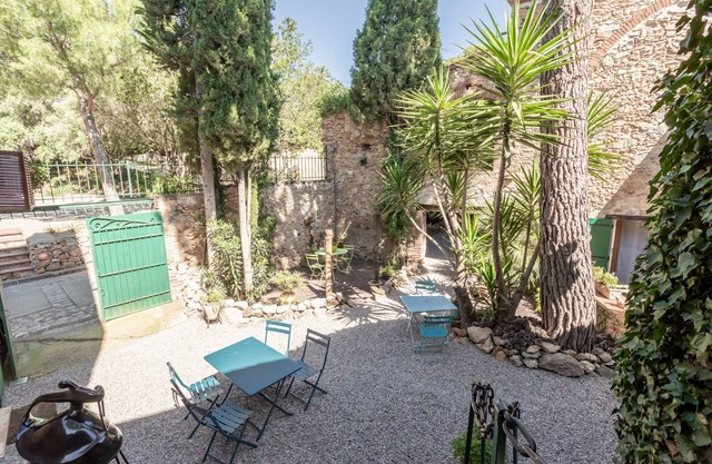 Bed and breakfast 'Ormes Chambre Familiale Vue Jardin'