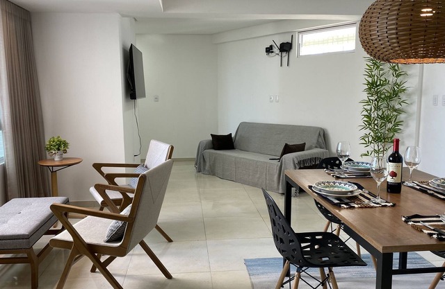 Bela Hospedagem - Foot in the sand, pool and sea view