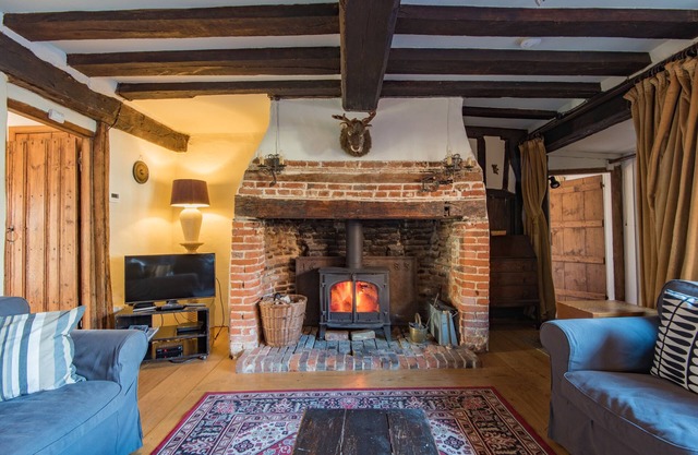 Bell House, Wickhambreaux