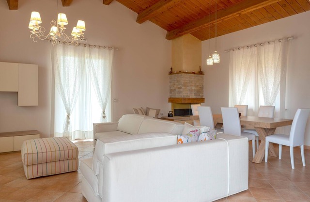 Belvilla by OYO Villa Clea