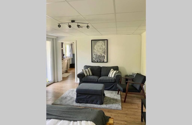 Bergische Oase - Ferienwohnung Oskar