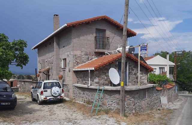 Bergos Counry Pansion