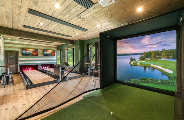 Best in Smokies - Grotto Pool, Bowling, Golf Sim