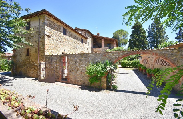 Best location Chianti Villa, private pool, beautiful garden, fully equipped