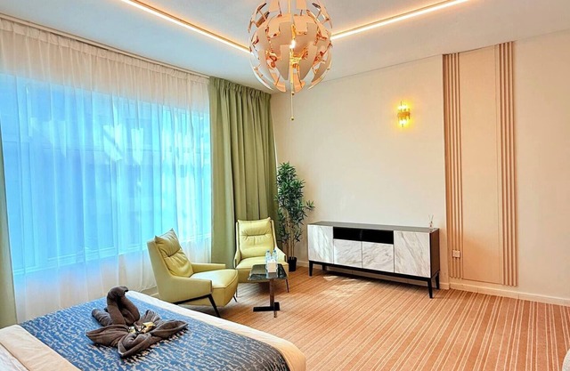 Best Place Holiday Home 3