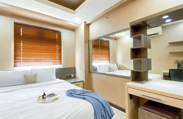 Best Price And Relaxing 1Br At Green Pramuka City Apartment