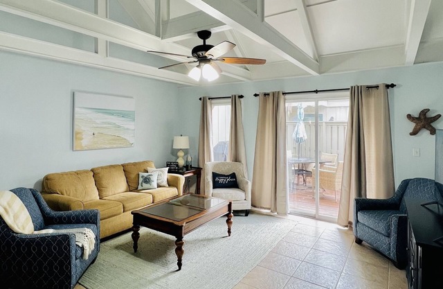 Best Queens Grant location: easy walk to all amenities.