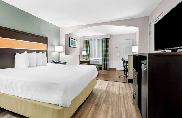 Best Western Executive Suites