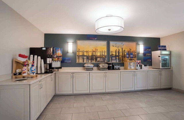 Best Western Flagship Inn