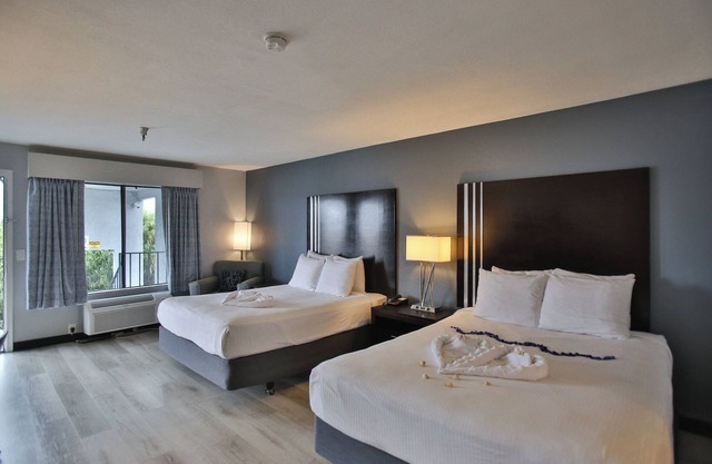 Best Western Surf City