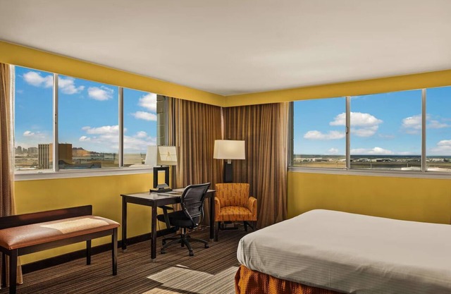 Best Western The Plaza | King Bed with City View | Free Breakfast and Shuttle