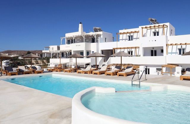 BH440 - C - Suite Naxos