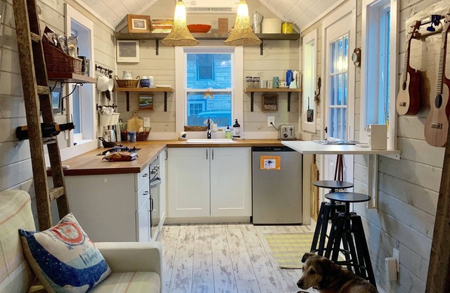 Big Adventure, Tiny House!