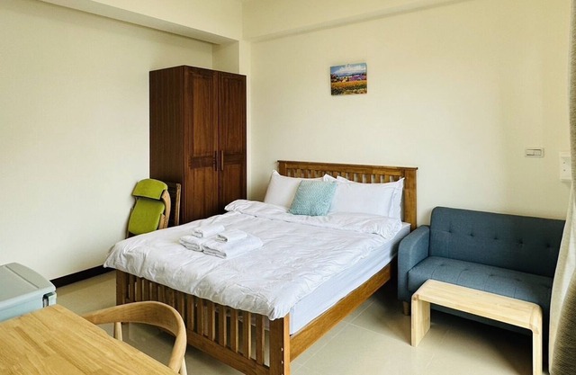Big Open Space, With Amazing Views and Natural Light