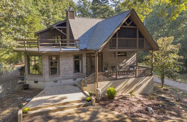 Big Sam's Riverside Retreat