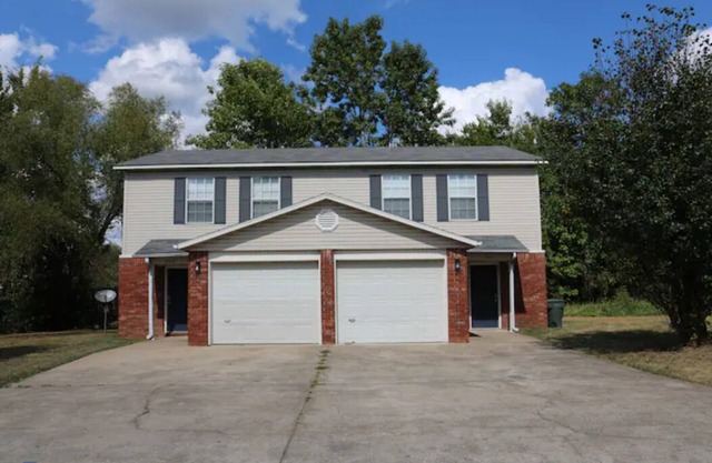 Big Time Razorback Moan Place - Centrally Located -1.5miles to Campus