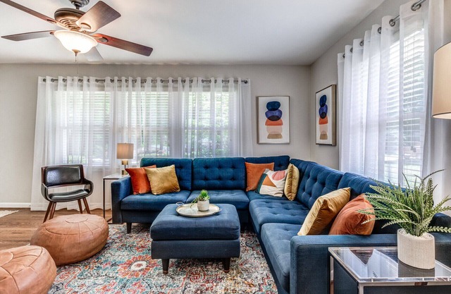 Bit o' Raleigh Bungalow, 6 min drive to downtown