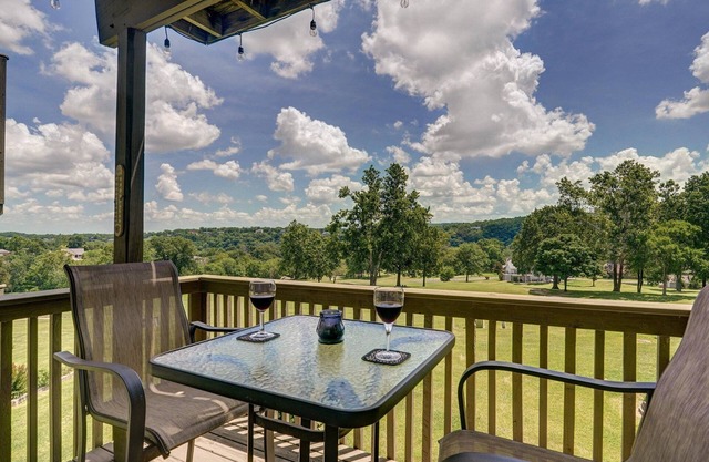 Black Bear Condo w/Golf View, next to Pools & Clubhouse, in Gated Community