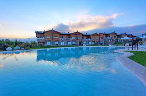 Blackstone Country Villages Hotel