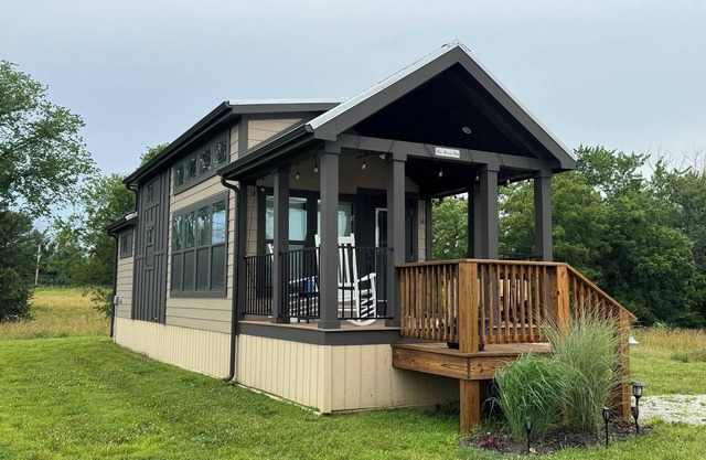 Blue Heron Hut - At the Lodges of Long Branch
