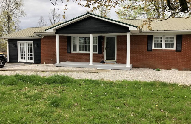 Blue Holler’s back entrance is 2 driveways down. Mammoth cave and Nolin near
