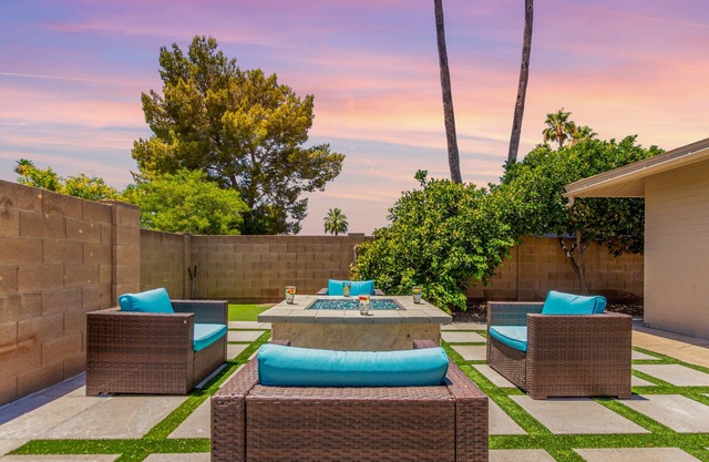 Blue Tides Getaway - Private Pool & Fire Pit