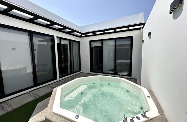 Blue Villa v2 in Punta Blanca · 3 bedrooms · 7 beds · 3 baths