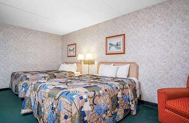 Blue Way Inn La Crosse Extended Stay - Standard 2 Queen Bed Non Smoking
