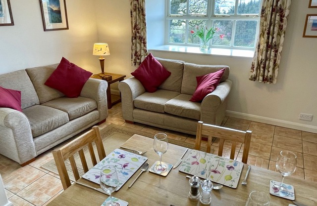 Bluebell Cottage 3-bedrooms (sleeps-4)