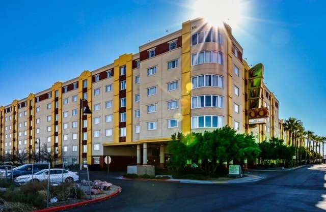 Bluegreen Club 36™ - 2 Bedroom Combined