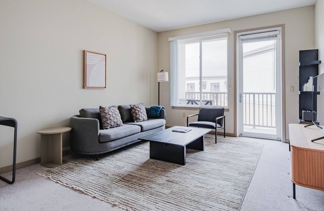 Blueground | Dublin, pool & AC, nr museums