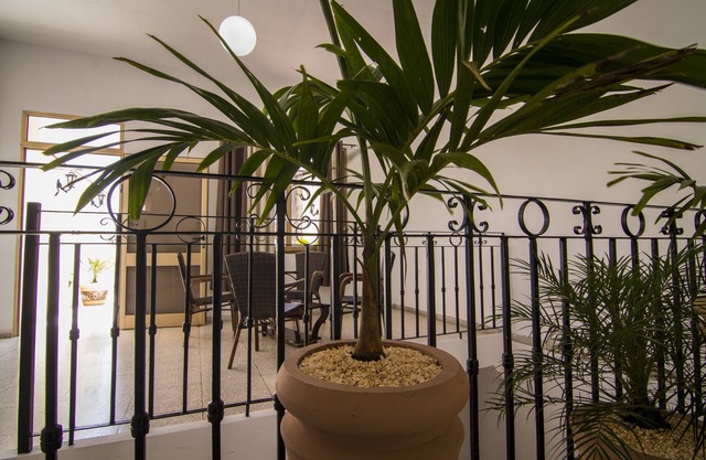 BlueRoom & Hostal Sunrise