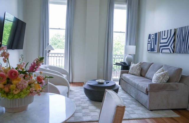 Bluff - The Flats Demopolis