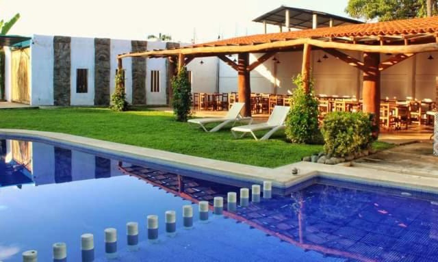 BM Zihua Casa de Huéspedes