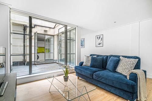 BnBNova - Heart of Holborn - 2BR with Patio