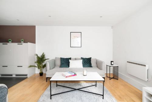 BnBNova - King's Cross - 2BR with Terrace