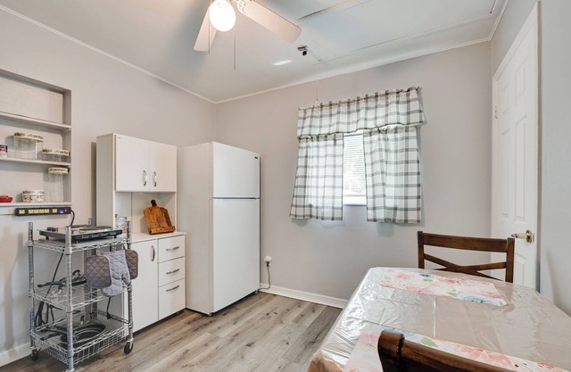 Boat, Hike, & Golf: Inviting Inverness Getaway!