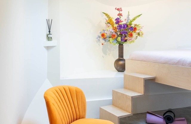 Boat suite - A Unique Houseboat Stay - Amsterdam BB