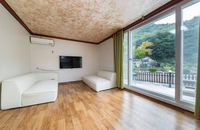 Boeun Songnisan OK Pension