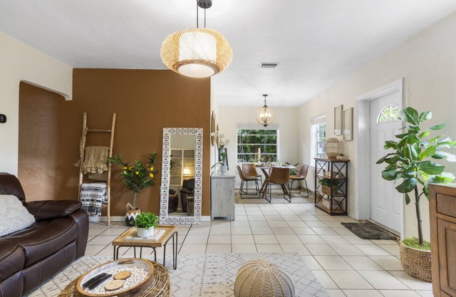 Bohemian Retreat - 10mins to Downtown & Wynwood!